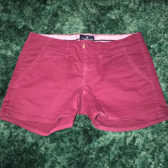 American Eagle maroon khaki shorts - Picture 1 of 2